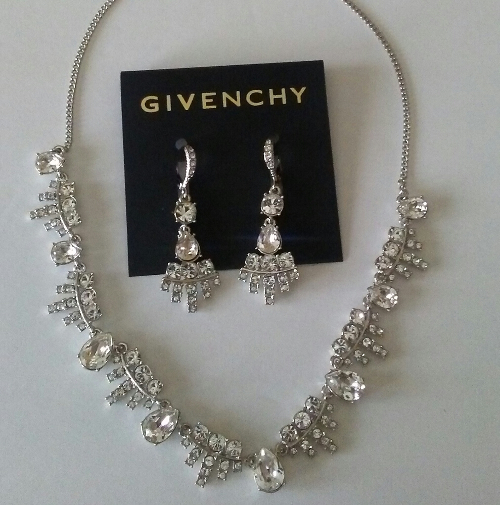 Givenchy Necklace with Earrings